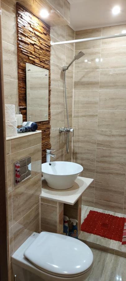 The View Apartment Orşova Εξωτερικό φωτογραφία